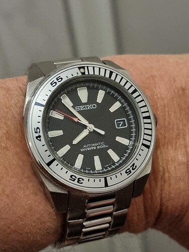 17677688663647079703486722895018