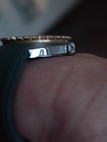 1776451877993595141630874490172