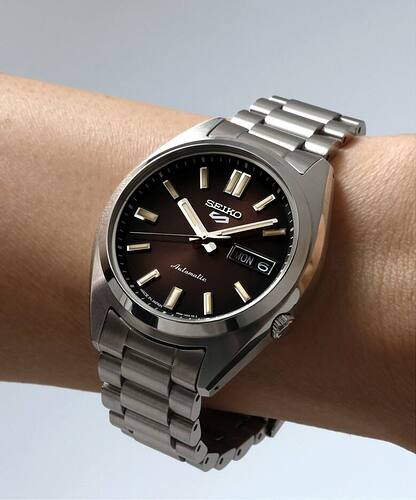 17561967959427704073822509682913