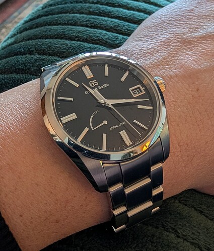 PXL_20251231_101825942~2