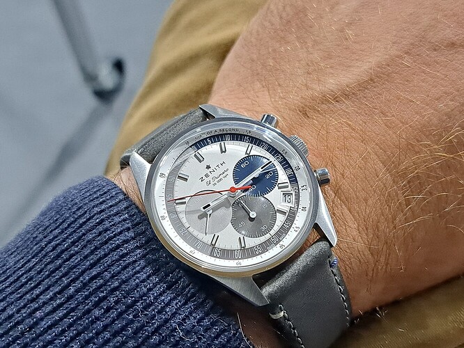 17658502941707049575356602724241