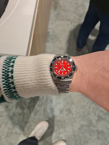 17660721954053668943192967152556