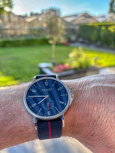 Nomos_EO