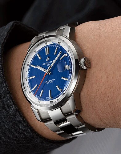 Untitled-2_0005_22_Top-Time-38_blue_steel_Ref.-AB3113A71C1A1_CMYK-1