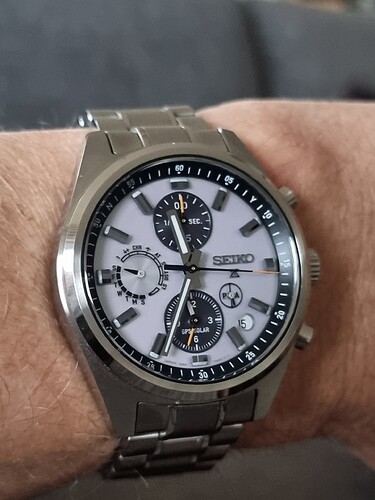 17632028449561010180659991278833