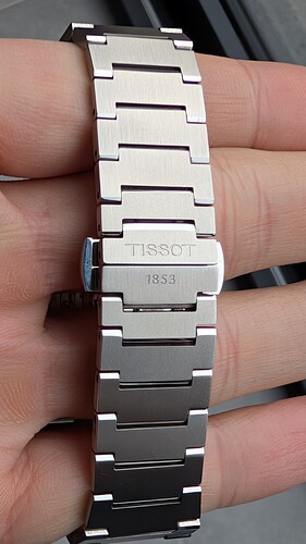 PXL_20251124_110200146