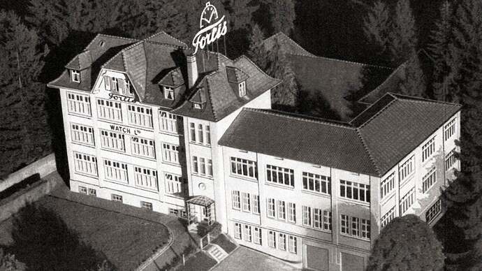 583761618_1274606791373558_343875354611453835_n