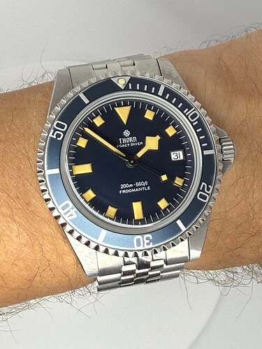 my-new-thorn-t23-on-a-jubilee-bracelet-v0-s12y6md0qdyf1