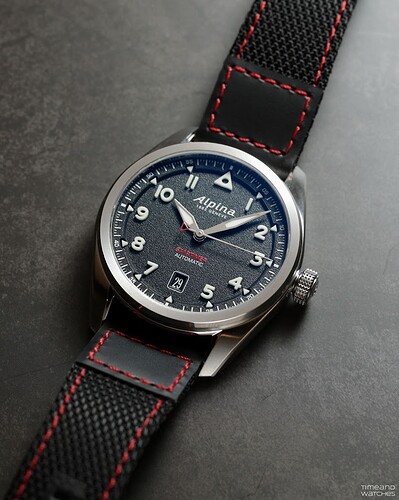 Alpina Startimer Pilot Automatic_003_timeandwatches