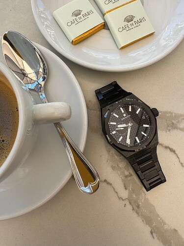 EDE26D58-2145-4B5B-A463-12EAEE9298F0_1_102_o