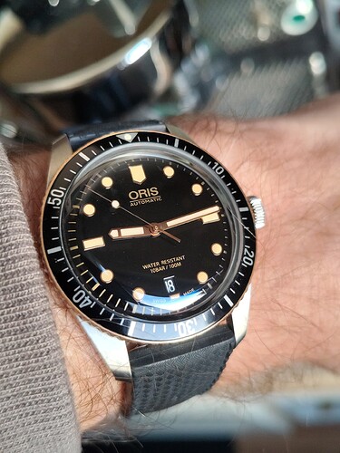 17687240894624454535222733388652