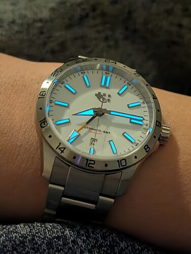 PXL_20251104_191321574.NIGHT