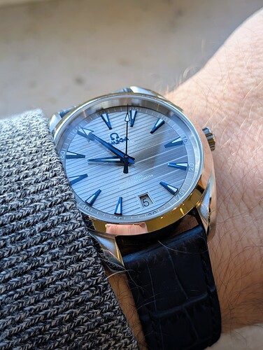 PXL_20251205_085509398~2