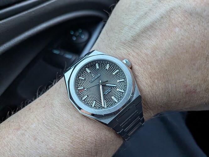 PXL_20251123_153547555.MACRO_FOCUS