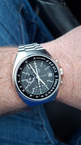 1770738911858408681938887986029