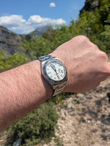 PXL_20260427_095702326