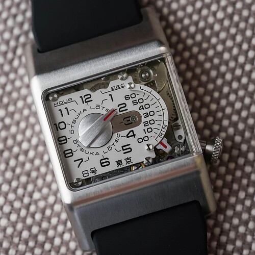 17770338220106474307408713327841