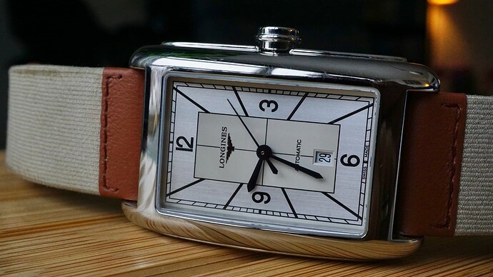 4E69BAF2-789B-4DD5-9FD3-6D717C03F054_1_201_a