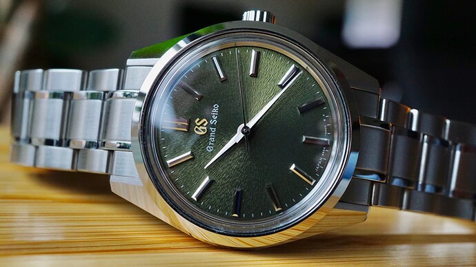 6095C4EC-C68D-48B9-A919-324CD277B423_1_201_a