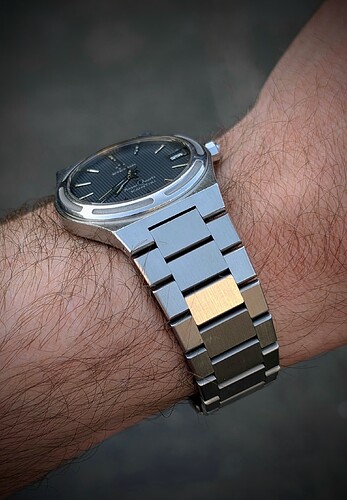 PXL_20260428_174005697~2