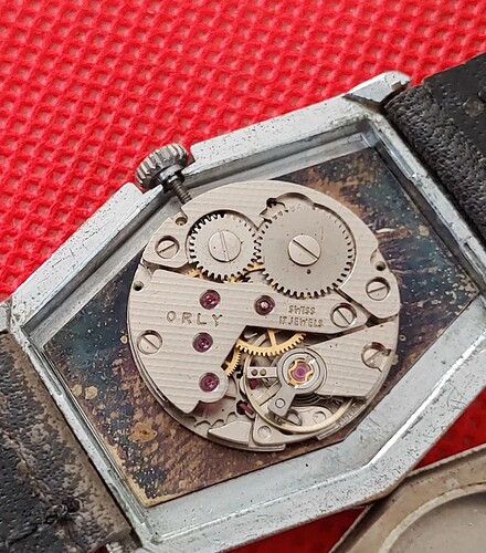 Screenshot_2025-12-11-19-58-32-452_fr.vinted-edit