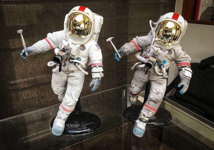 Hobbymaster_Cernan_06