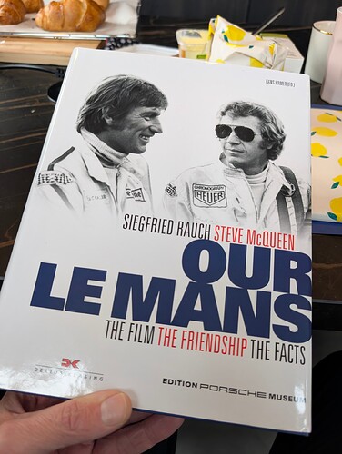 PXL_20251123_102601819