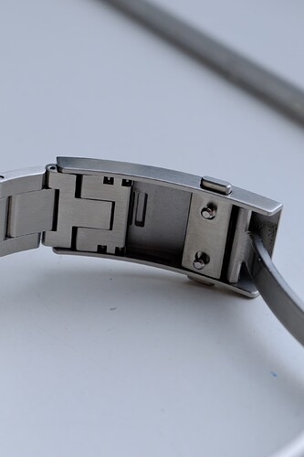 0A2C0514-6AE5-4783-A57D-42C33320AA68