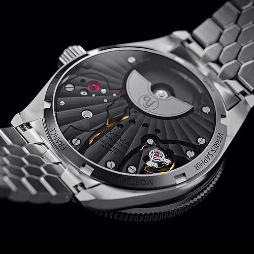 Skin_Diver_CMM.20_Caseback_W1200