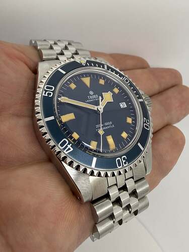 my-new-thorn-t23-on-a-jubilee-bracelet-v0-t3li1nd0qdyf1