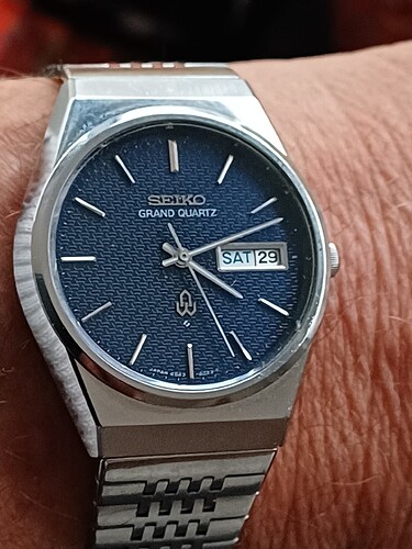 1764429117925154372332023360734