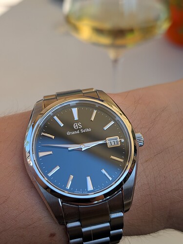 PXL_20250811_124714345.PORTRAIT