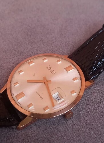 Screenshot_2025-11-01-18-52-32-803_fr.vinted-edit