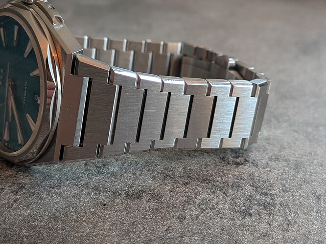 PXL_20251214_085019723