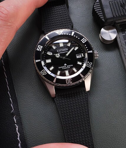 nb6021-17e-good-diver-of-citizen-v0-df5xnhniv4ve1(1)