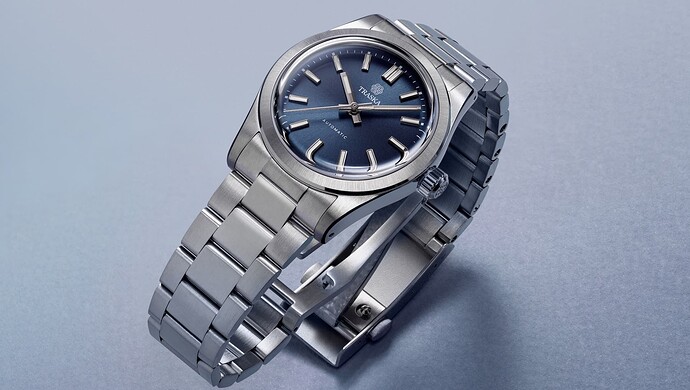 Traska_Commuter_34_DancingWatch_Blue