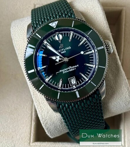 Breitling-Superocean-Heritage-ref-AB3110-Dux-Watches-DR01668-Photo-01