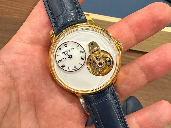 Arnold-Son-Constant-Force-Tourbillon-11-3