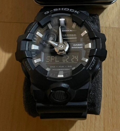 Screenshot_20251214_223443_Vinted