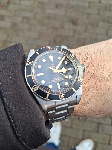 17698684974462040713635010416057