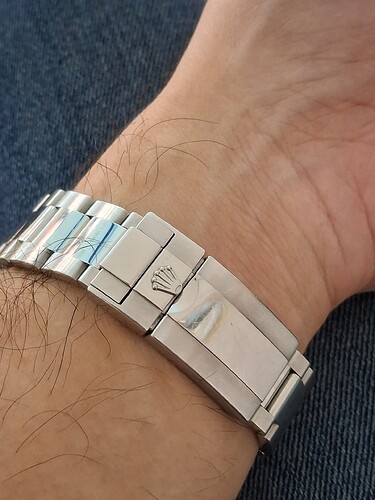 17638868456653221543777637268863