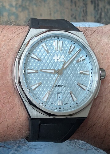 PXL_20251017_070737512