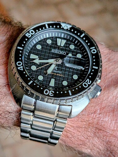 PXL_20251008_164242714.MACRO_FOCUS~2