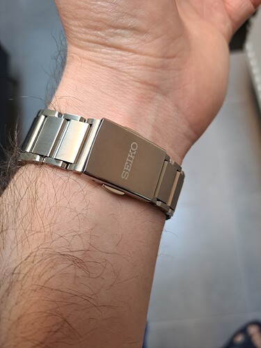 1770463222118359272153250031102