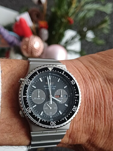 17663291005223815387238380430308