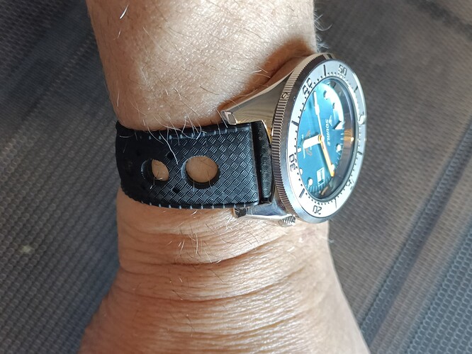 17686698931564754040136292189246