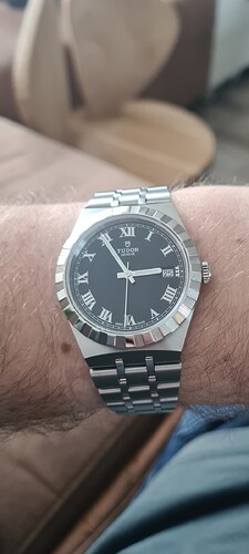 Screenshot_20251225_145540_Gallery