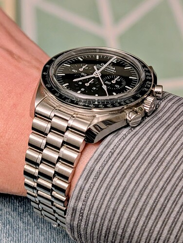 PXL_20251014_045925108~2