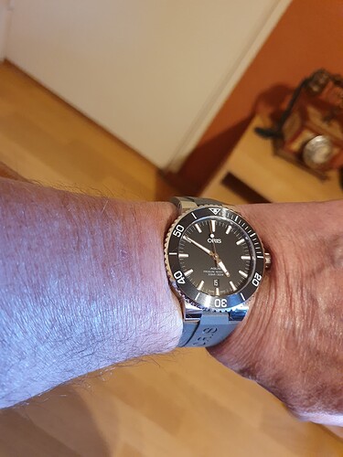 Oris aquis red 15e