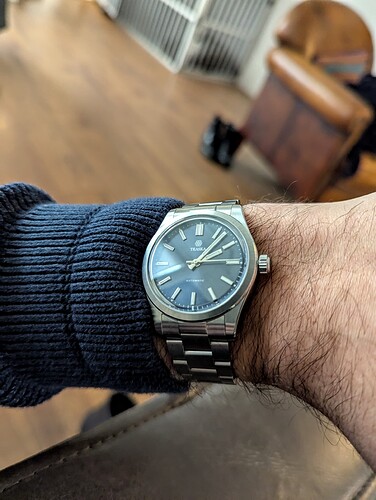 PXL_20251015_120713890~2